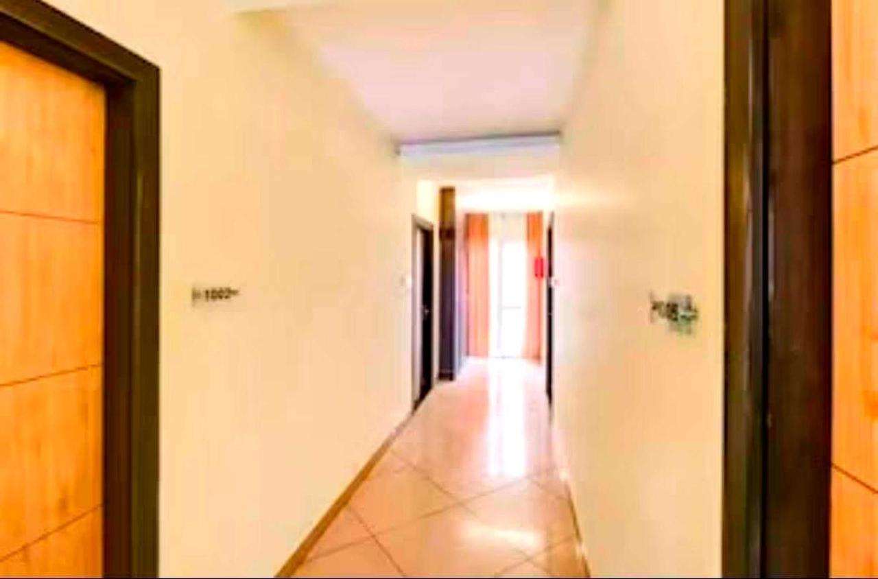 Collection O Hotel Kashi Inn Váránaszi Kültér fotó